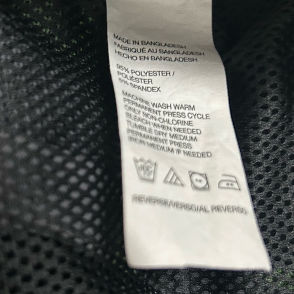 IZOD PLAID GOLF SHORTS - Picture 14 of 14